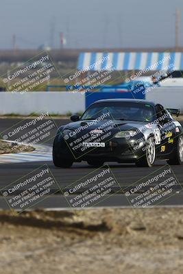 media/Mar-16-2025-CalClub SCCA (Sun) [[e72803ec8c]]/Group 2/Qualifying (Turn 1)/